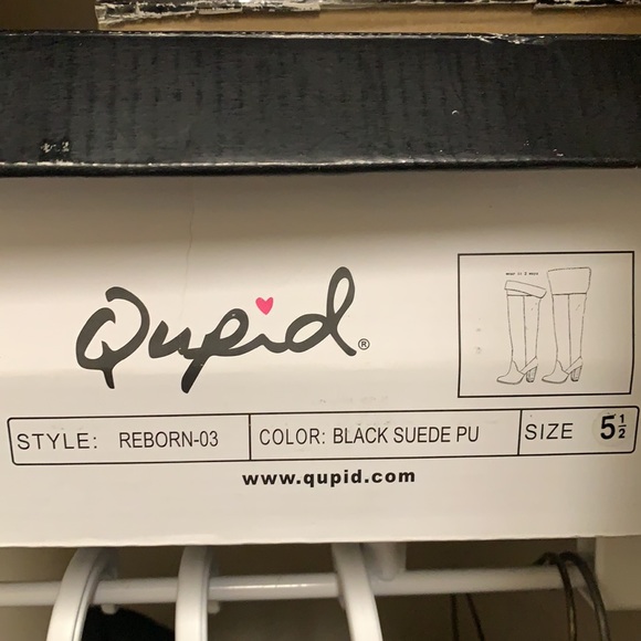 Over the knee “slouchy” boots. - Picture 3 of 4